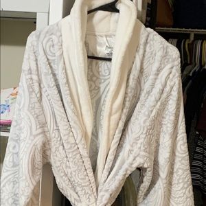 Aria super soft plus robe